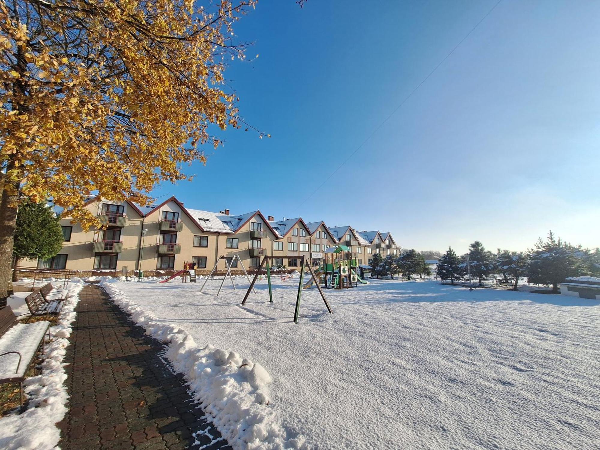 Politechnika Warszawska Osrodek Wypoczynkowy Hotel Sarbinowo Exterior photo